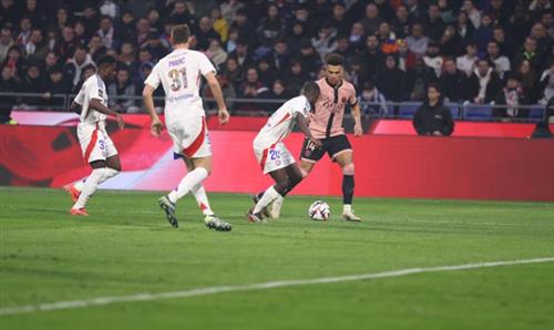 Lyon vs Paris Saint-Germain