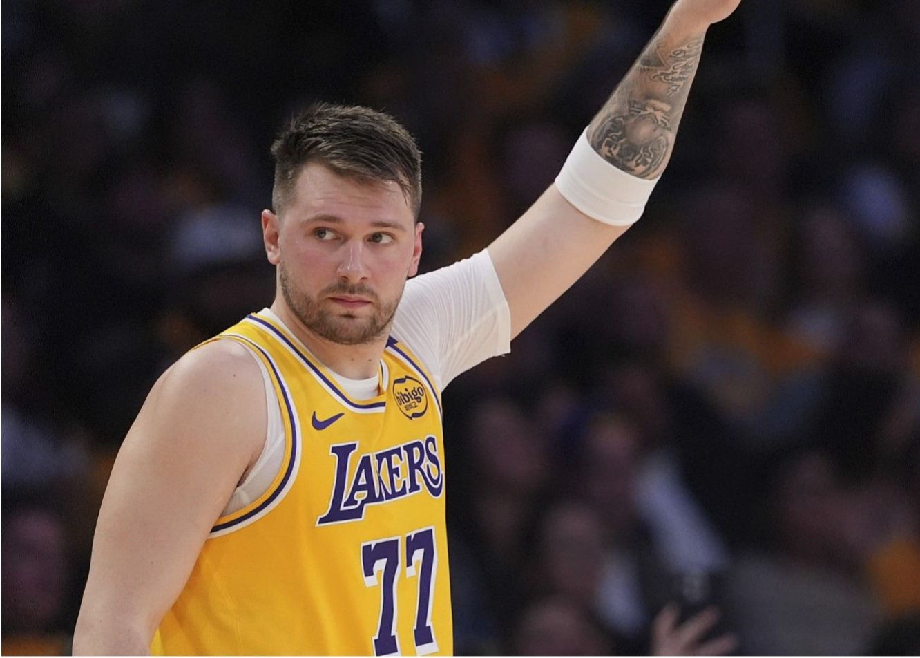 881 points in 30 games! Doncic overtakes Kareem Abdul-Jabbar to become Lakers' scoring leader in 30 games