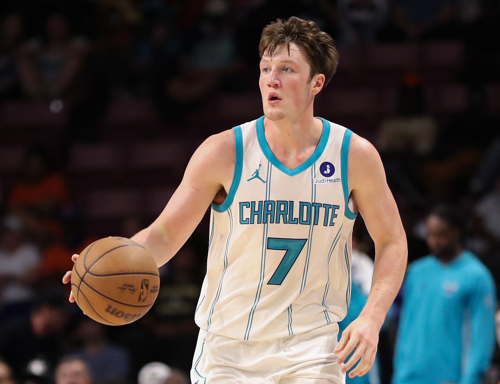 Poor ball control! Knipel made 3 of 10 shots and contributed 8 points, 3 assists and 5 errors.