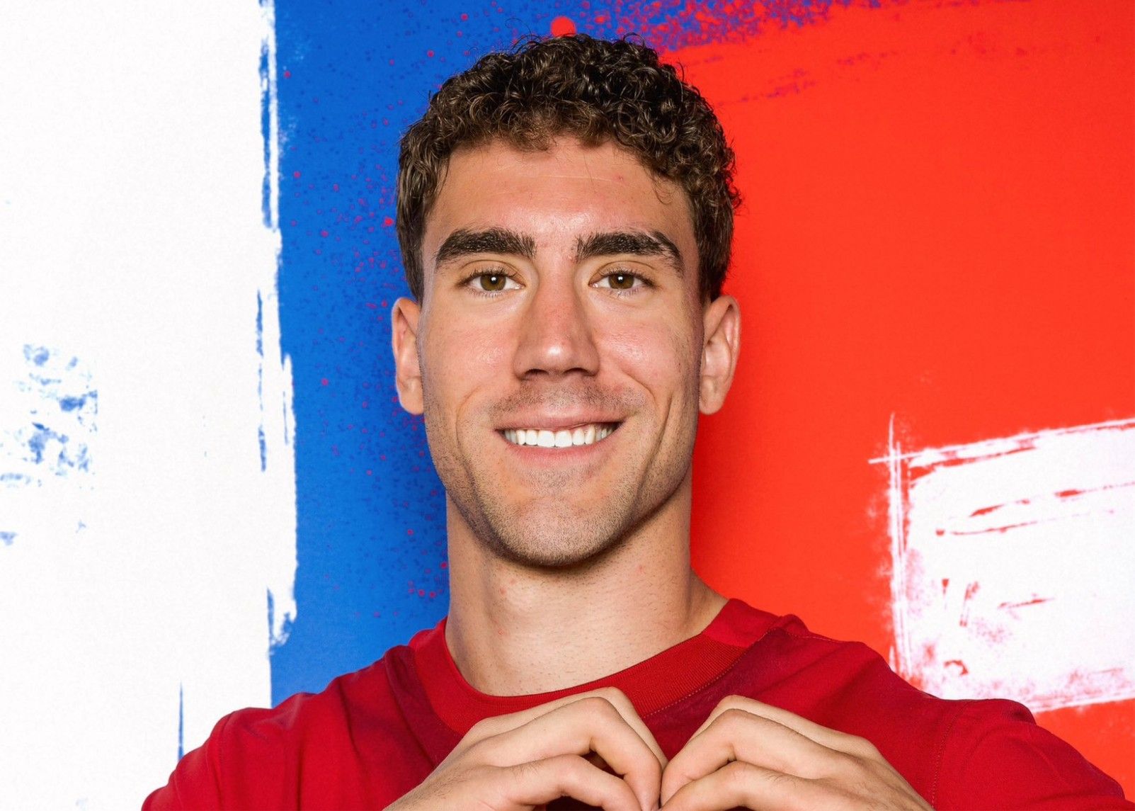 Italian media: Vlahovic suffered an adductor strain and missed the match against Latvia