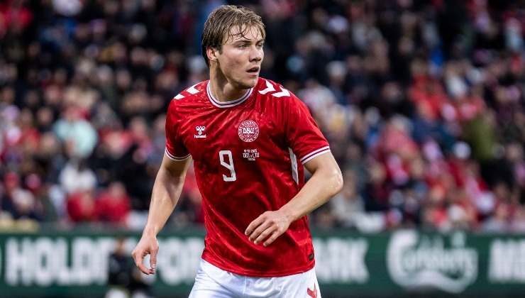Hoylen misses Denmark's game against Belarus, Di Marzio: It's just the flu and nothing serious