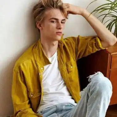 6686体育合作伙伴醉一场