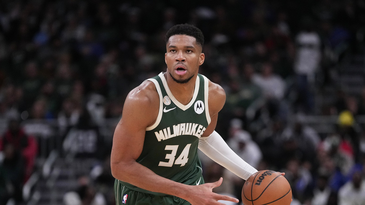 Antetokounmpo and AJ Green combined for 27 points in the third quarter, and the Bucks recovered 11 points in a single quarter.